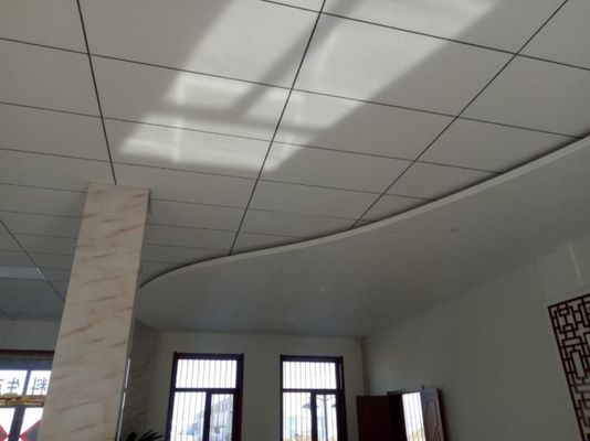 Design Fireproof Spray Coating Fiberglass Ceiling Board for Concealed E Decoration