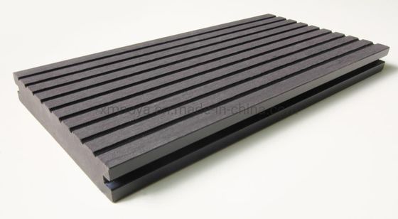 Brown Wood Grain Pattern Recycled Waterproof WPC Decking Flooring for Performance
