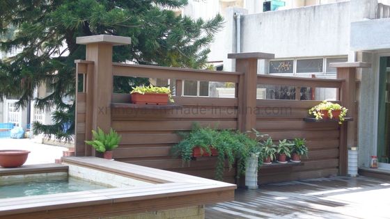Brown Wood Grain Pattern Recycled Waterproof WPC Decking Flooring for Performance