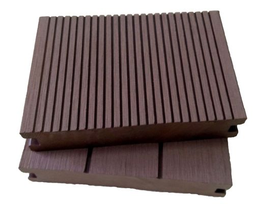 Wood Grain Pattern Green WPC Flooring Synthetic / Wood Plastic Composite Decking 90mm*40mm