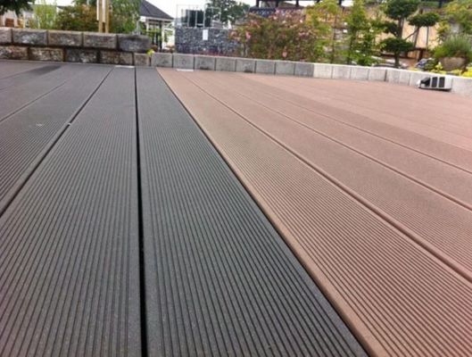 Customized WPC Wood Plastic Composite Decking for Outdoor Garden Decoration