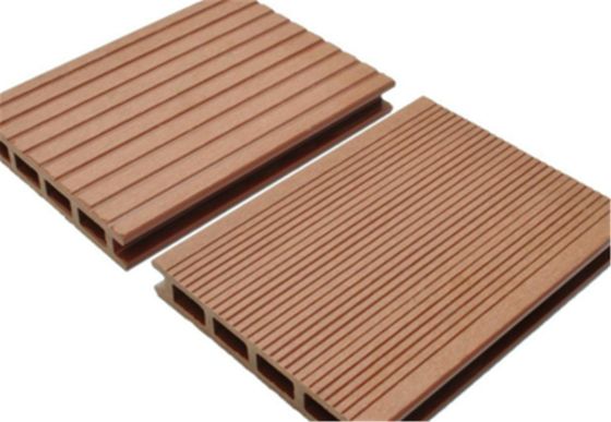 Wood Grain Pattern Synthetic WPC Flooring Material for Customized Decking and Flooring