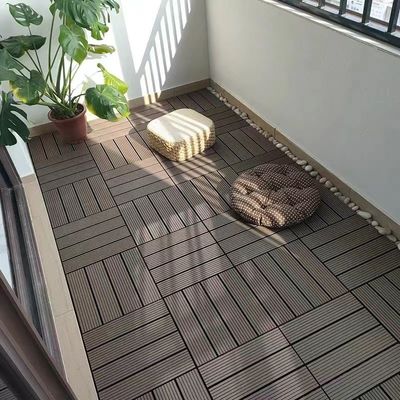 Water Absorption Expansion Rate 2.5% Brown Wood Plastic Composite Decking for Garden
