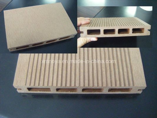 Customized HS150*25-A Waterproof Outdoor Wood Plastic Compositewpc Decking for Deoration
