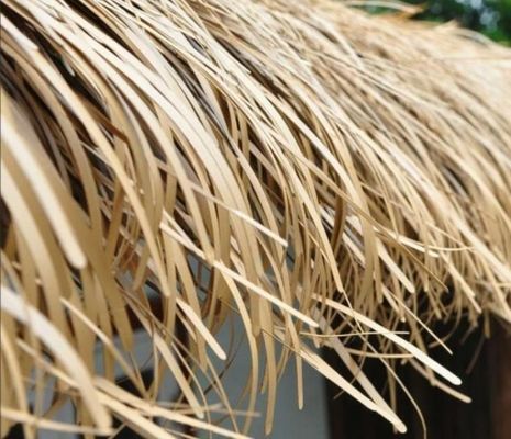 500*500mm Plain Waterproof Artificial Wheat Straw Thatched Roof Gazebo Hut Roof Thatch