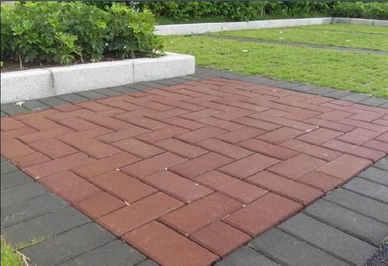 Antique Style Water Permeable Ceramic Clay Concrete Paving Brick in Black Grey and Red