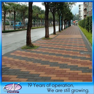 Stylish Sintering Grey and Red Ceramic Water Permeable Brick for Paver Driveway Garden