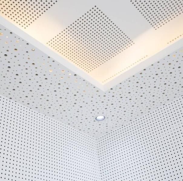 Carton Dimensions 613 X 623 X 130 160 mm Mineral Fiber Ceiling Board for Hotel Decoration