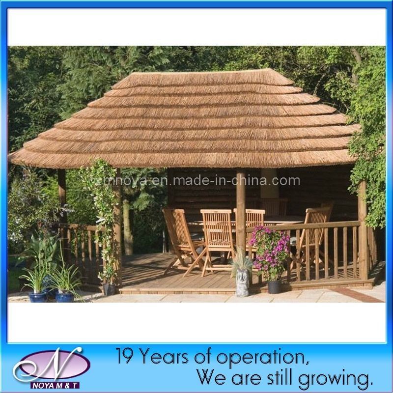 Decorative Plastic Synthetic Roofing Thatch Tiles with Durable and 30-50 Years Lifespan
